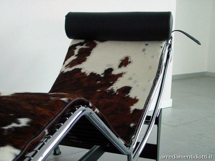 Le Corbusier chaise longue